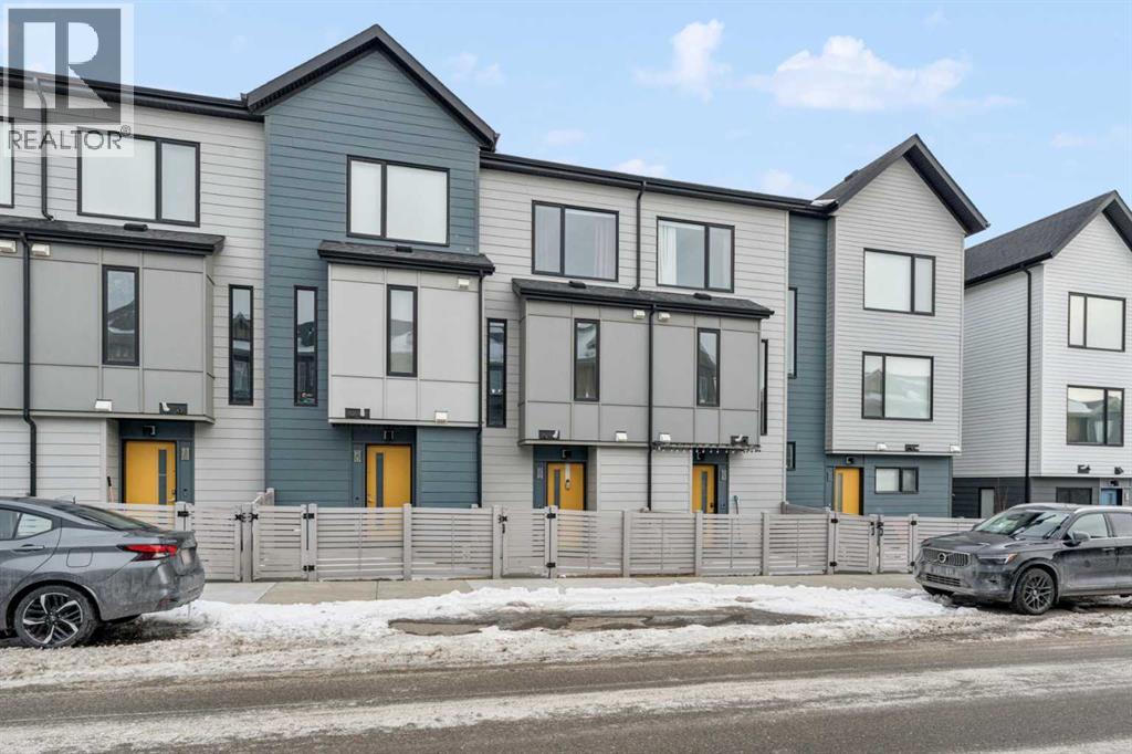 Single Family House for Sale in  Evanscrest Court NW Evanston Calgary 