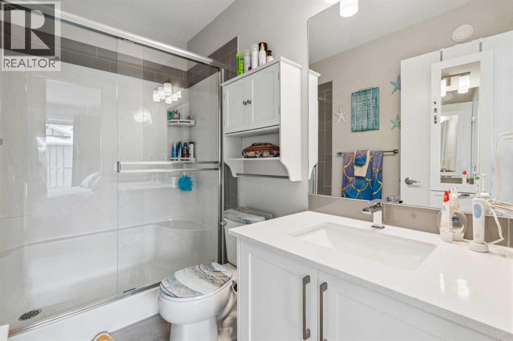 Single Family House for Sale in  Evanscrest Court NW Evanston Calgary 