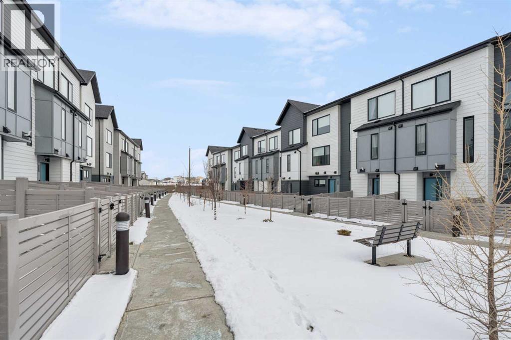 Single Family House for Sale in  Evanscrest Court NW Evanston Calgary 