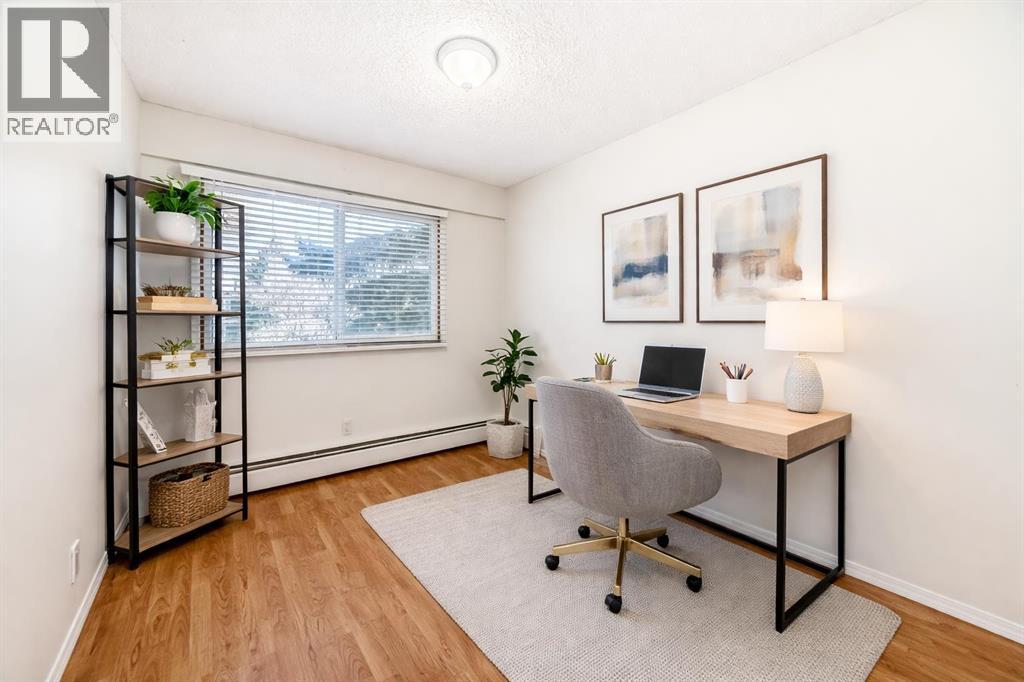 Single Family House Multi-level for Sale in   A Street NE Renfrew Calgary 