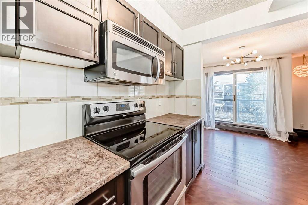 Single Family House Multi-level for Sale in   A Street NE Renfrew Calgary 