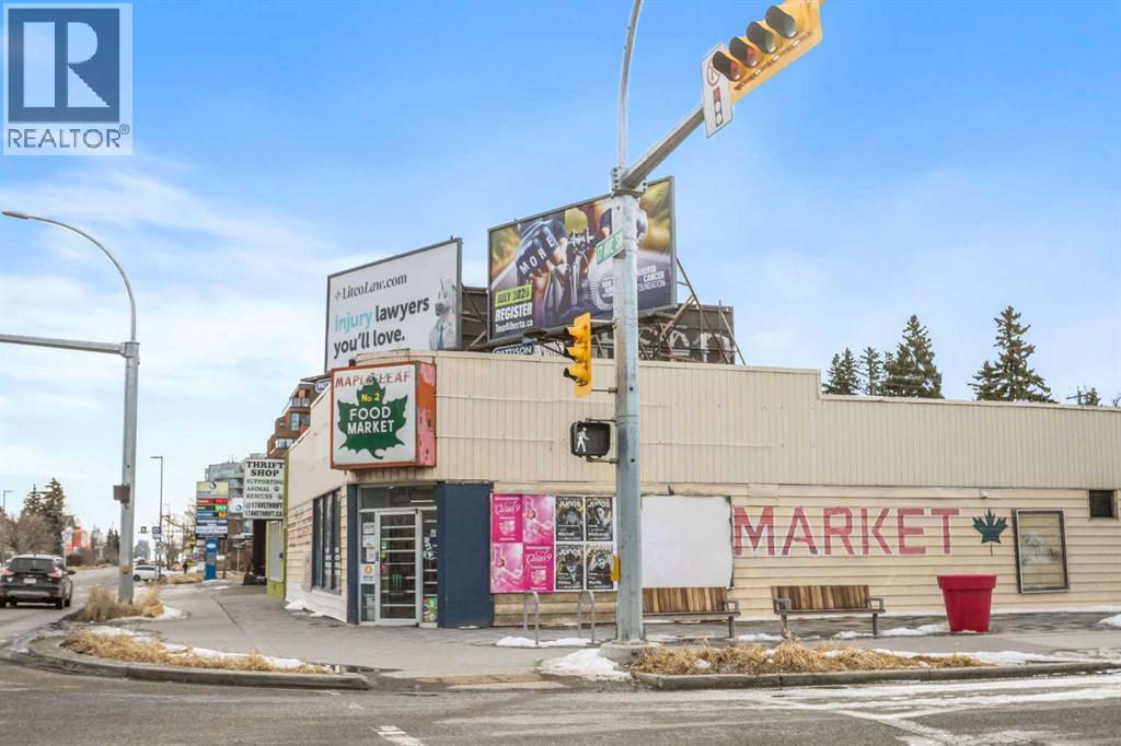 Single Family House for Sale in    Street SW Killarney/Glengarry Calgary 