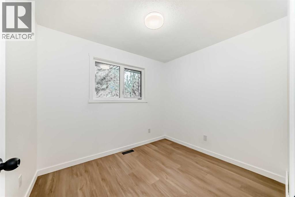 264 99 AVENUE SE - 14