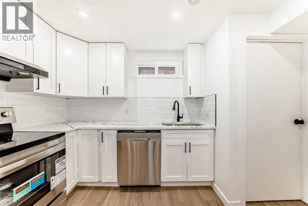 Single Family House Bungalow for Sale in   Avenue SE Willow Park Calgary 