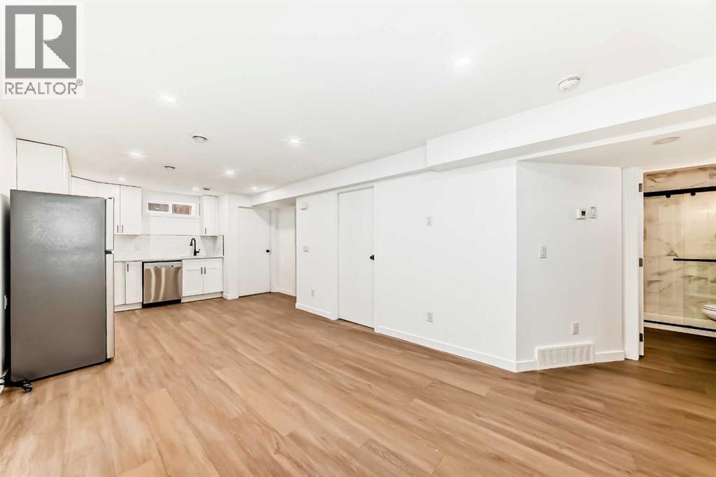 Single Family House Bungalow for Sale in   Avenue SE Willow Park Calgary 