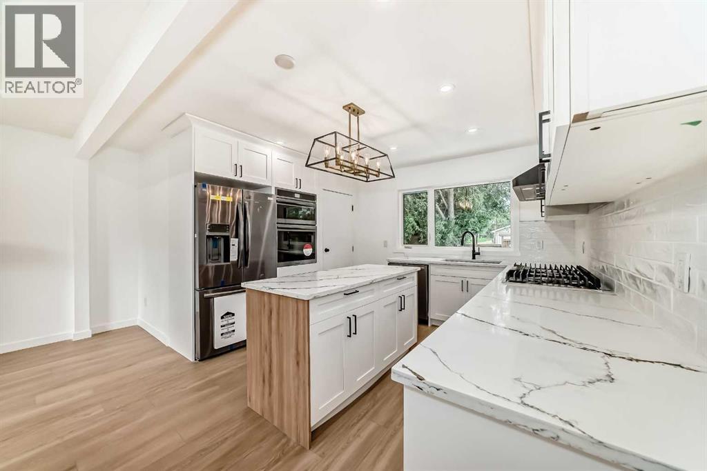 Single Family House Bungalow for Sale in   Avenue SE Willow Park Calgary 