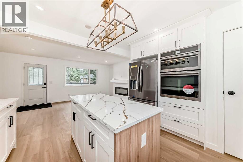 Single Family House Bungalow for Sale in   Avenue SE Willow Park Calgary 