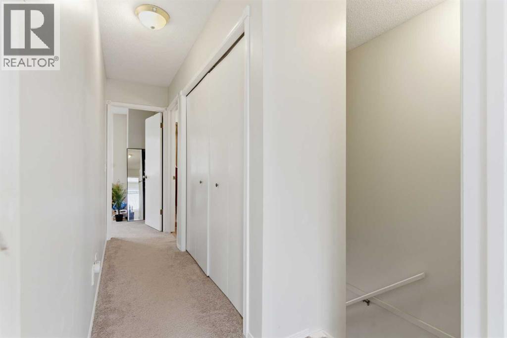 Single Family House for Sale in  Abbeydale Villas NE Abbeydale Calgary 