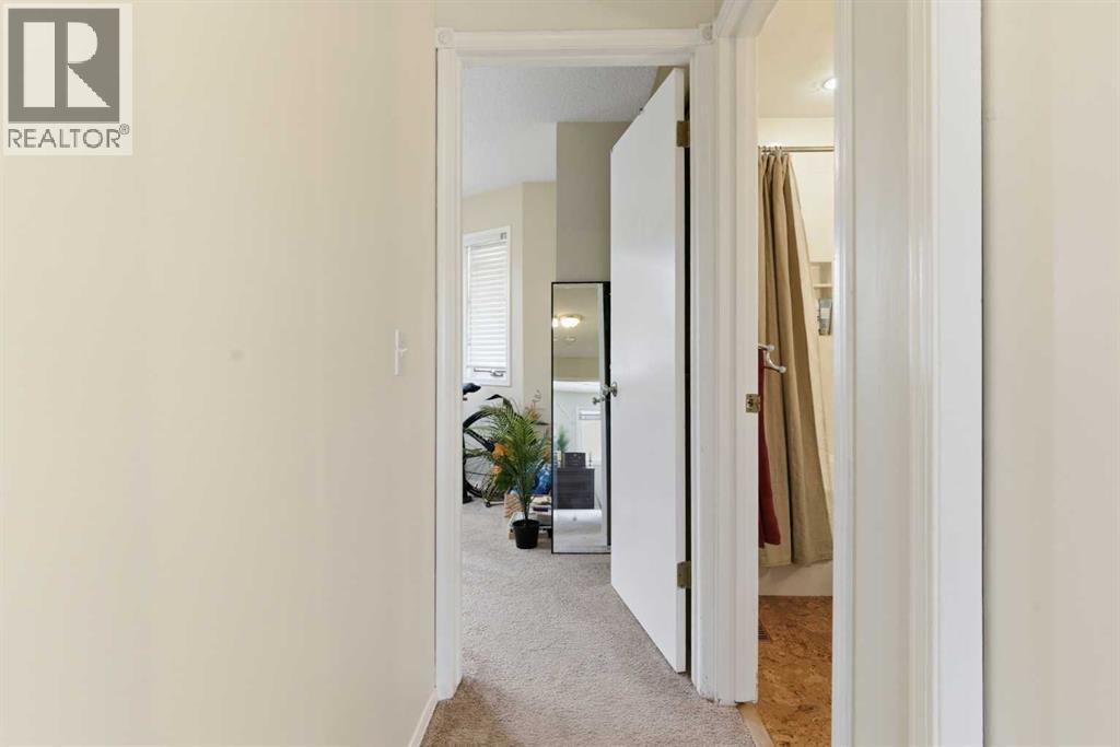 Single Family House for Sale in  Abbeydale Villas NE Abbeydale Calgary 