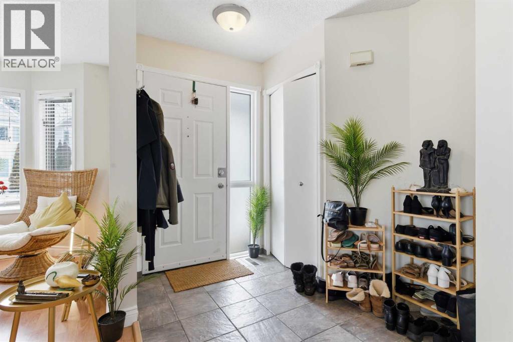 Single Family House for Sale in  Abbeydale Villas NE Abbeydale Calgary 