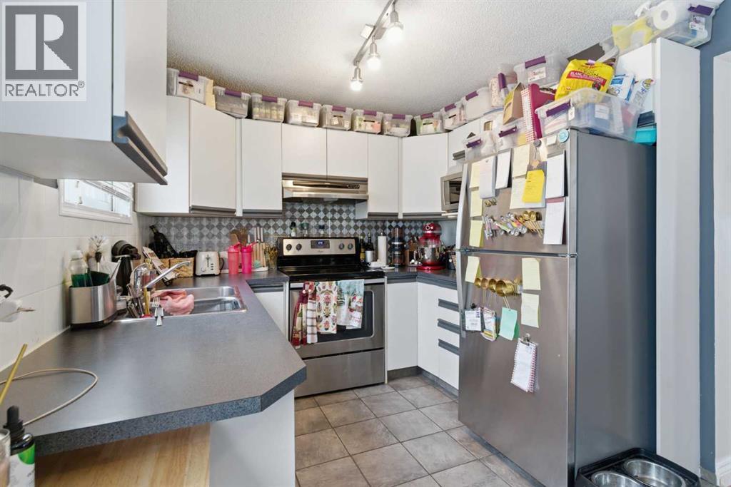 Single Family House for Sale in  Abbeydale Villas NE Abbeydale Calgary 