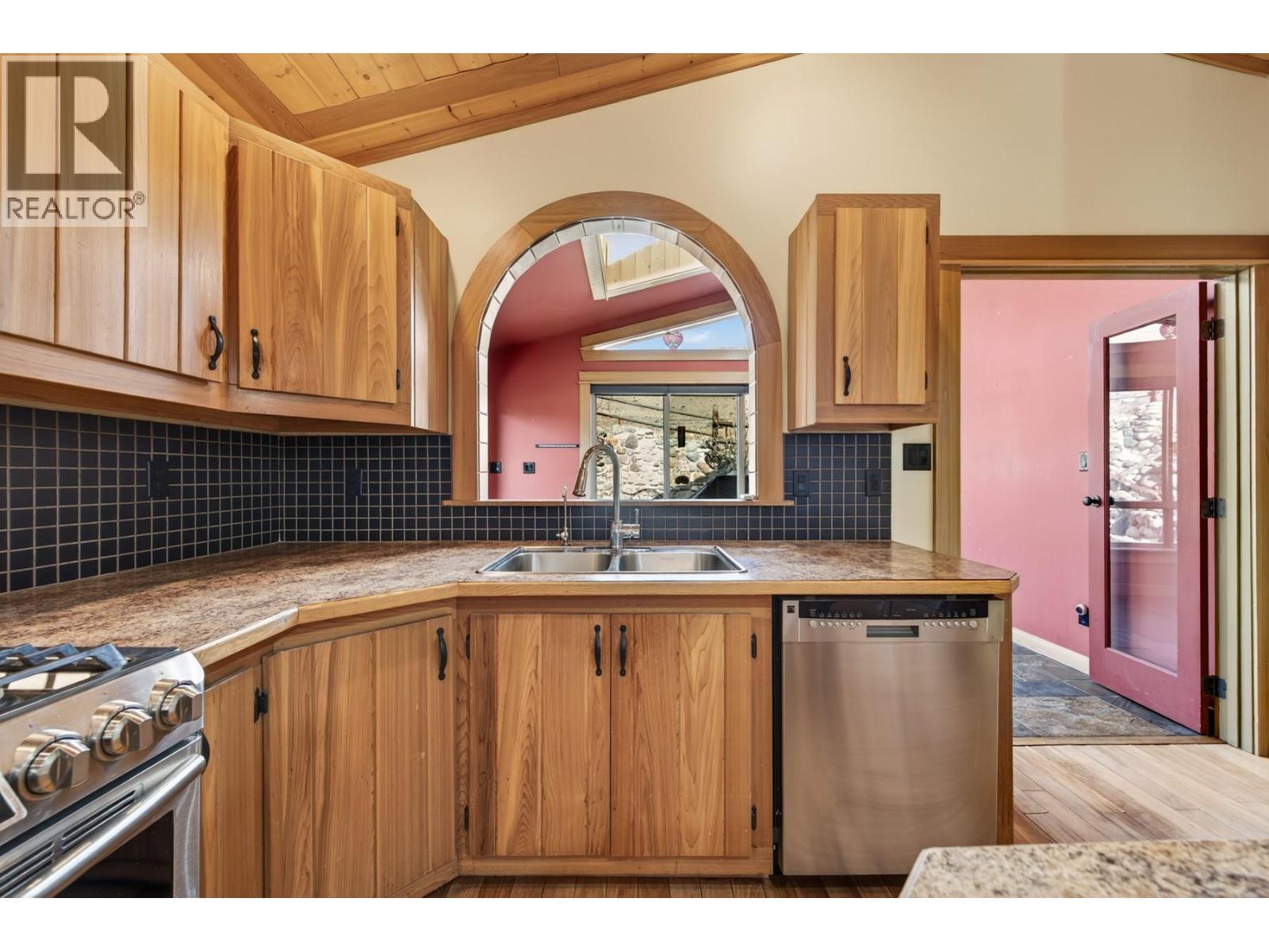 519 Pine Street, Ashcroft