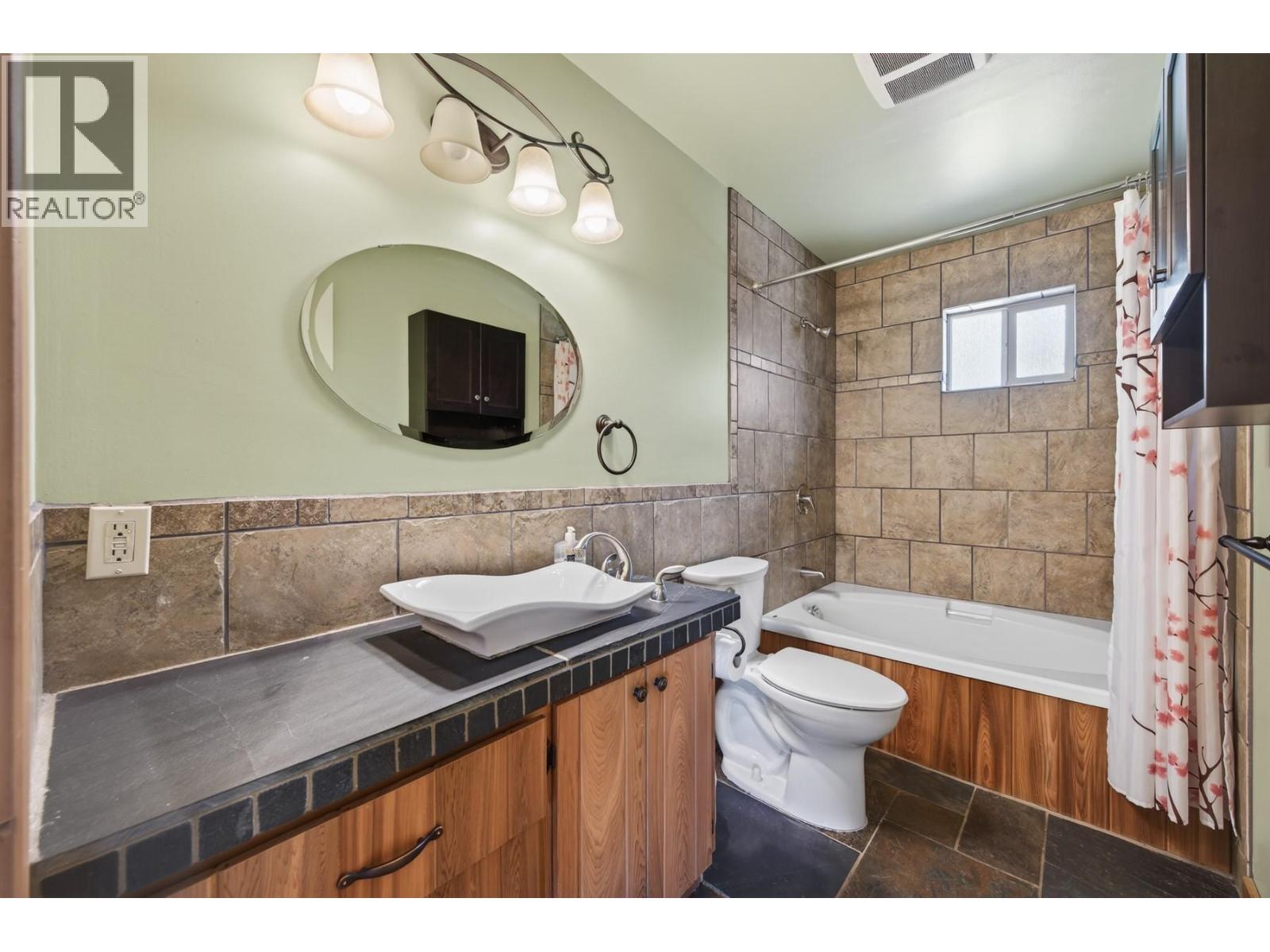 519 Pine Street, Ashcroft