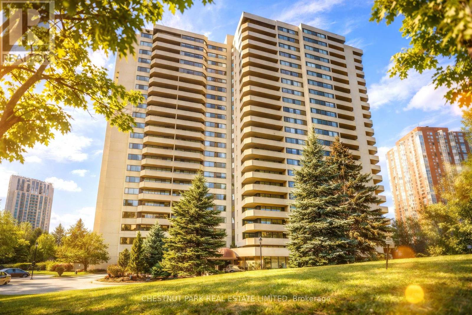 #1501 75 WYNFORD HEIGHTS CRESCENT - 2