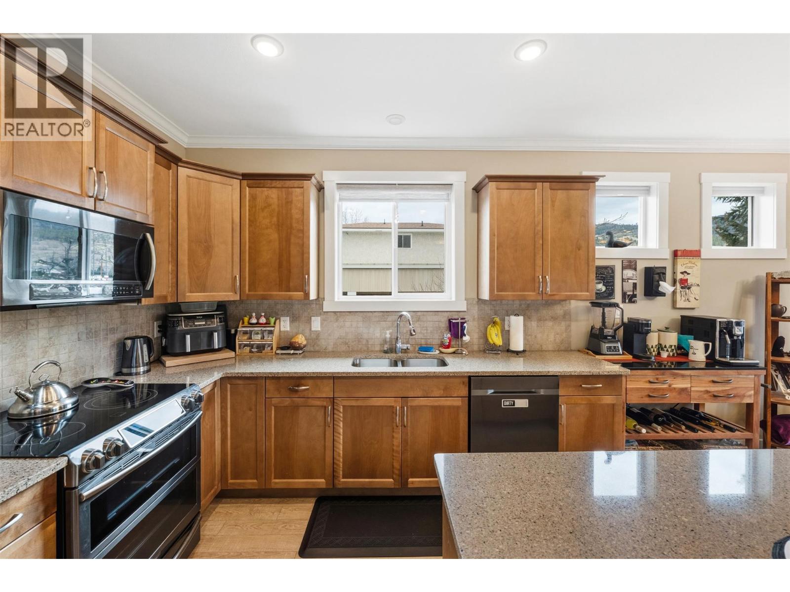 220 Brandon Avenue, Penticton