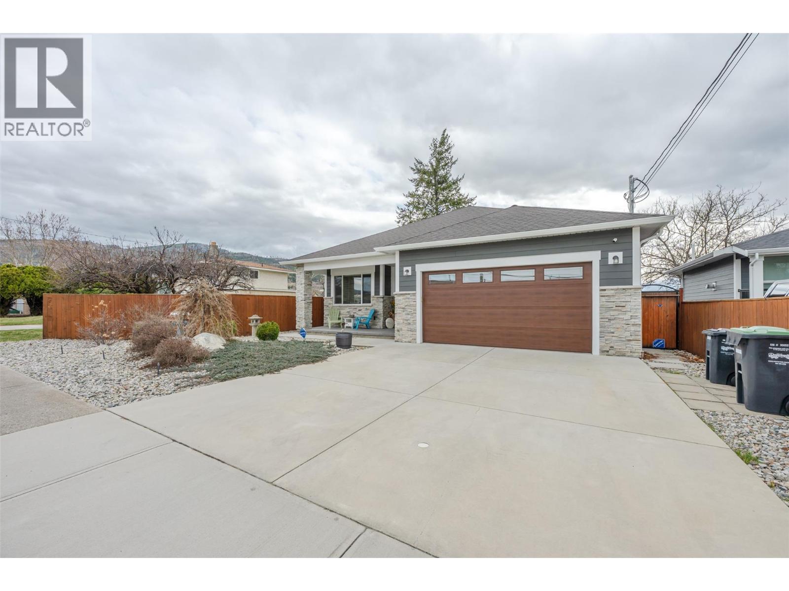 220 Brandon Avenue, Penticton