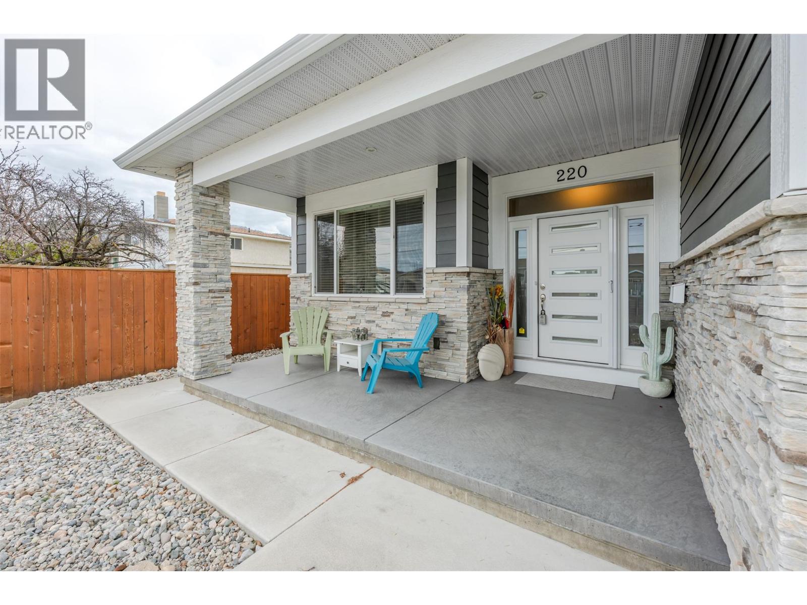 220 Brandon Avenue, Penticton