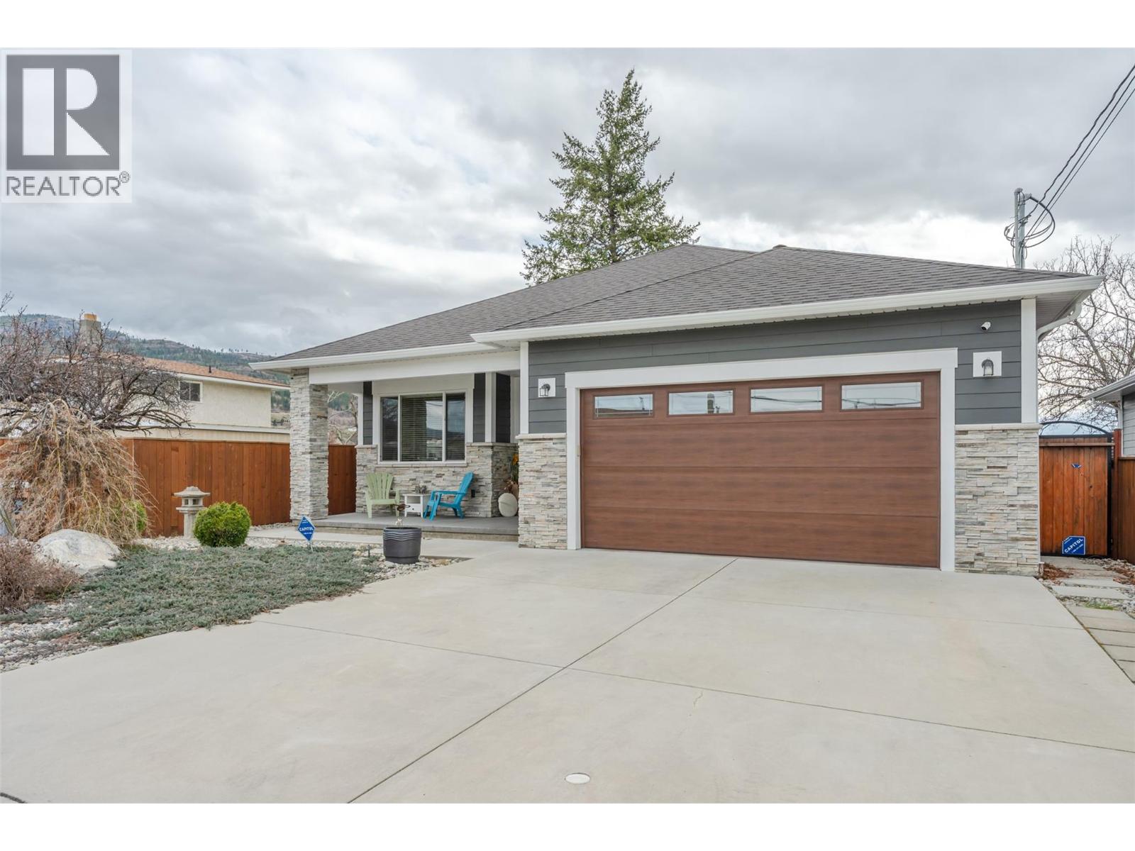 220 Brandon Avenue, Penticton