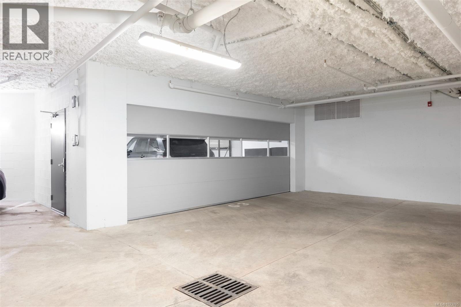 #601 1201 FORT ST - 31