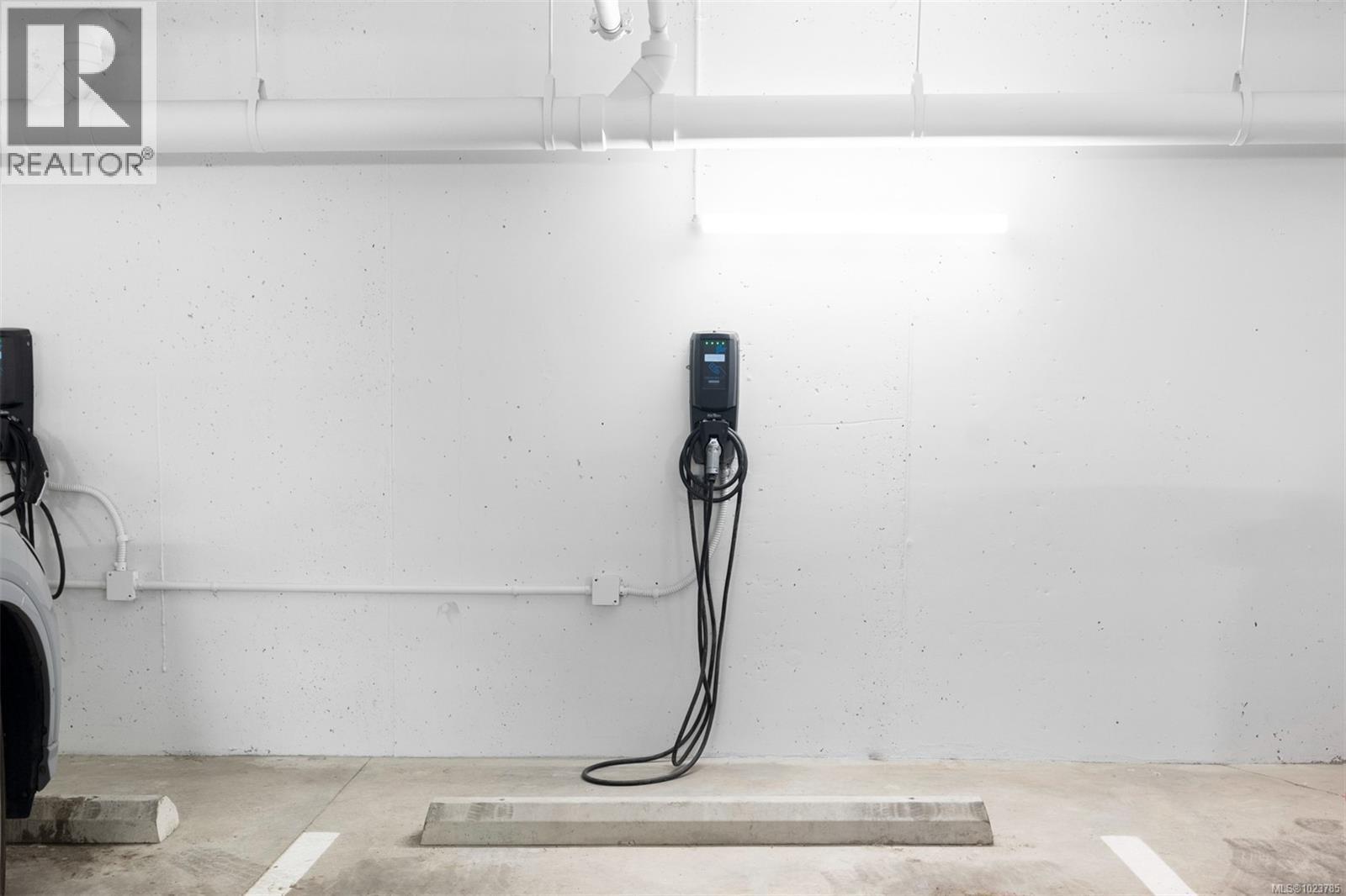 #601 1201 FORT ST - 30