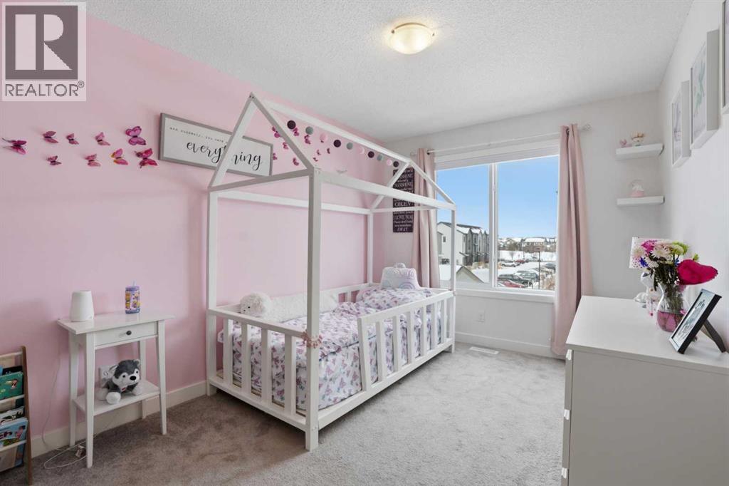 Single Family House for Sale in  Masters Manor SE Mahogany Calgary 