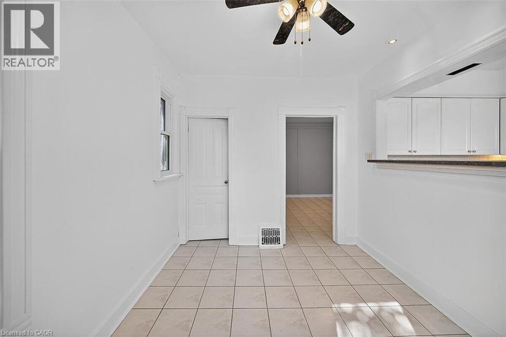 509 COLBORNE STREET - 19