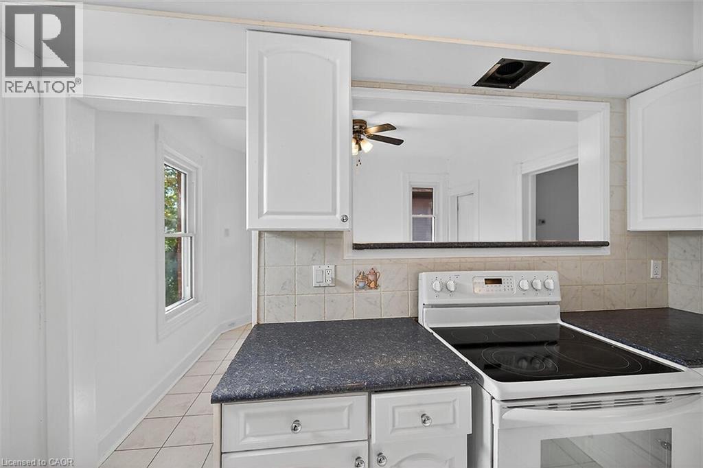 509 COLBORNE STREET - 24