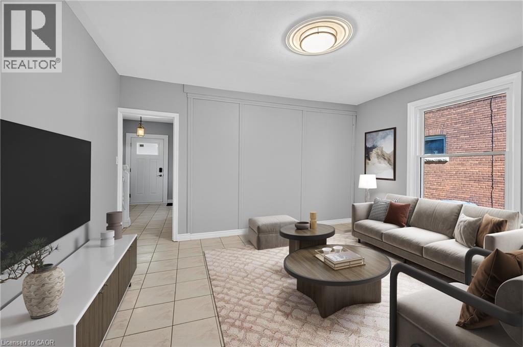 509 COLBORNE STREET - 8
