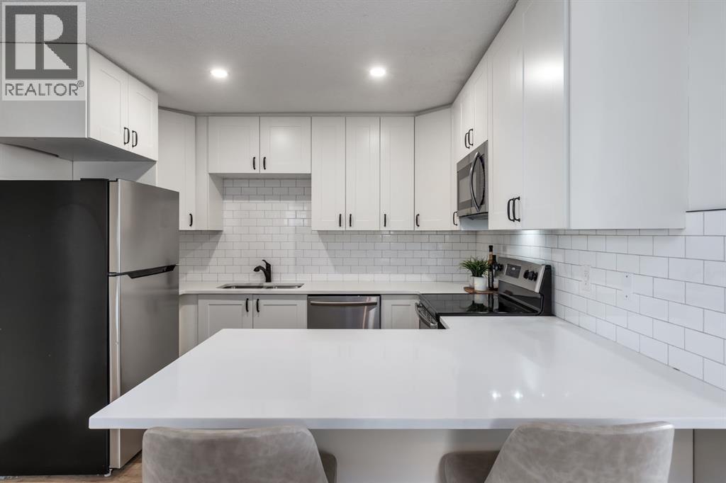 Single Family House 3 Level for Sale in  A Street SE Ogden Calgary 