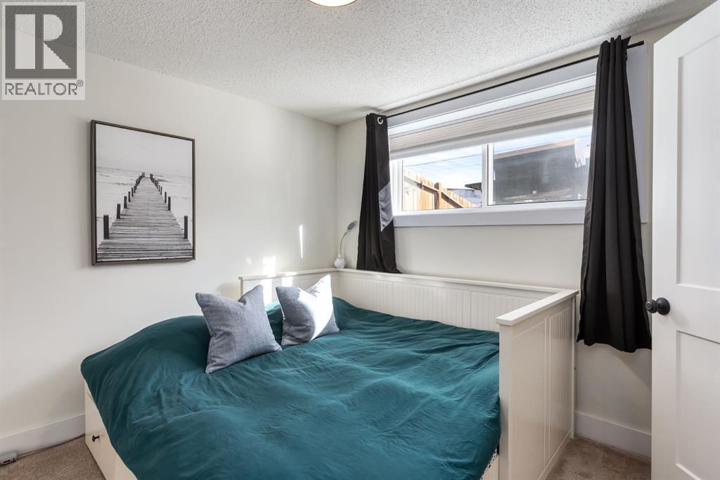 Single Family House 3 Level for Sale in  A Street SE Ogden Calgary 