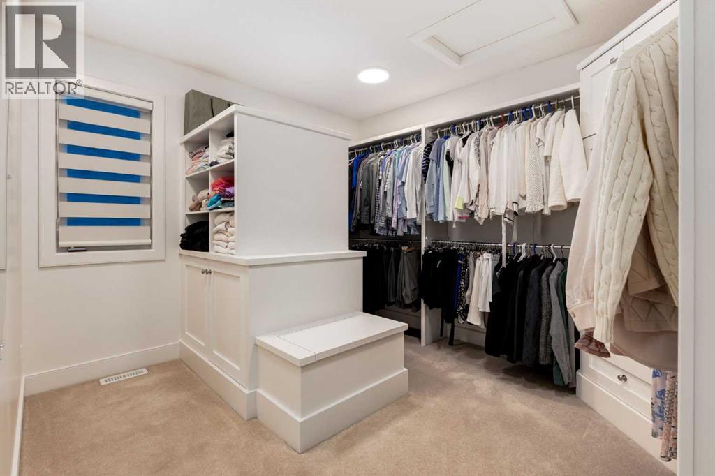 Single Family House for Sale in  Aspen Stone Road SW Aspen Woods Calgary 