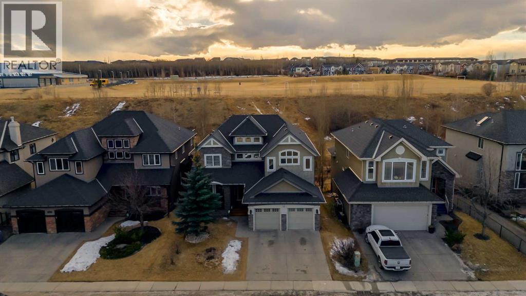 Single Family House for Sale in  Aspen Stone Road SW Aspen Woods Calgary 