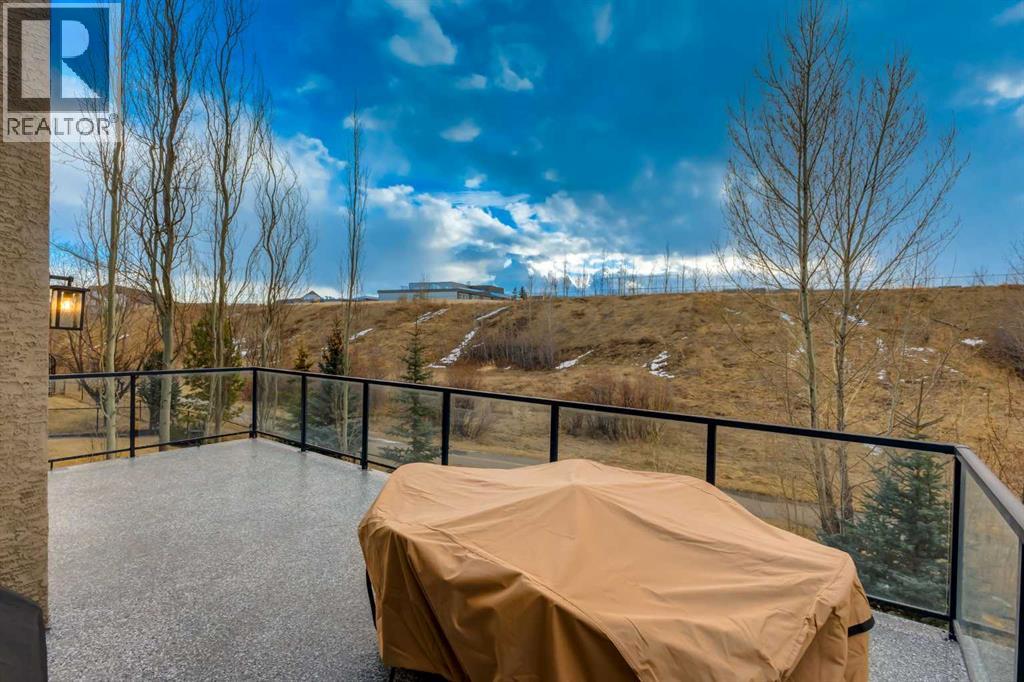 Single Family House for Sale in  Aspen Stone Road SW Aspen Woods Calgary 