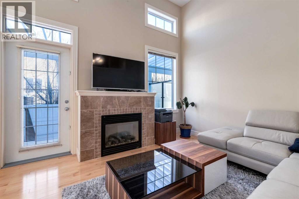 Single Family House 4 Level for Sale in  Royal Oak Plaza NW Royal Oak Calgary 