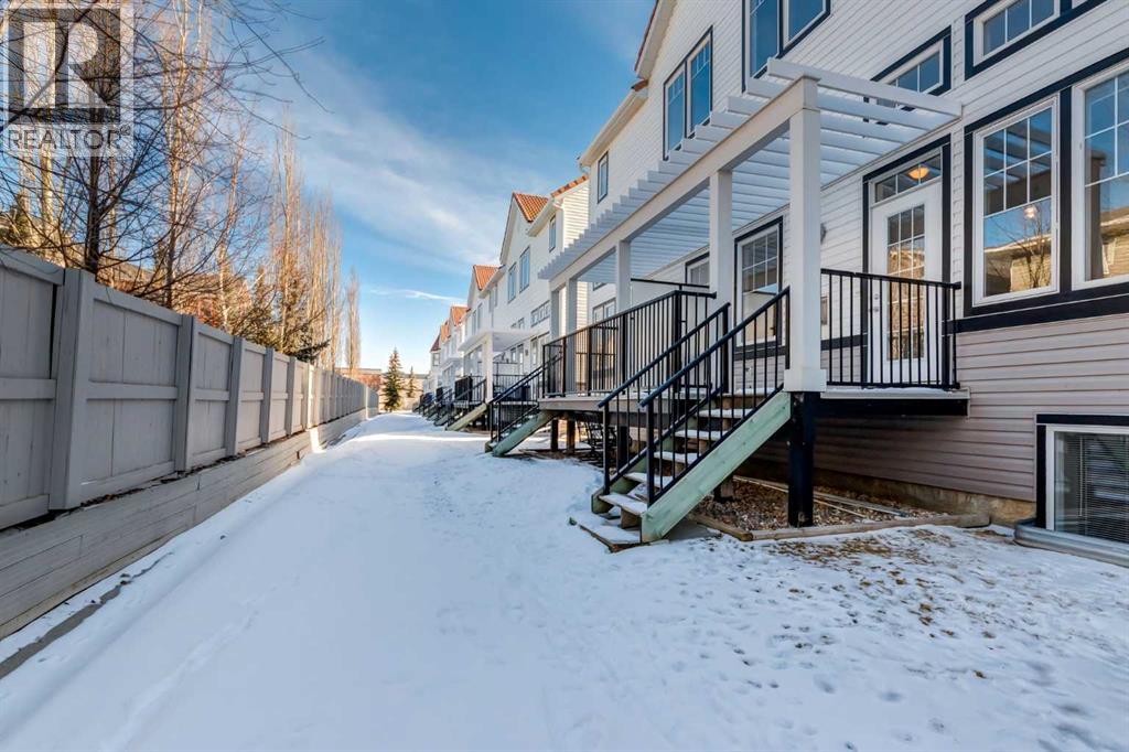 Single Family House 4 Level for Sale in  Royal Oak Plaza NW Royal Oak Calgary 