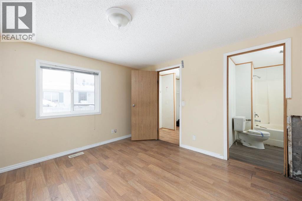 256 Harpe Way, Fort McMurray