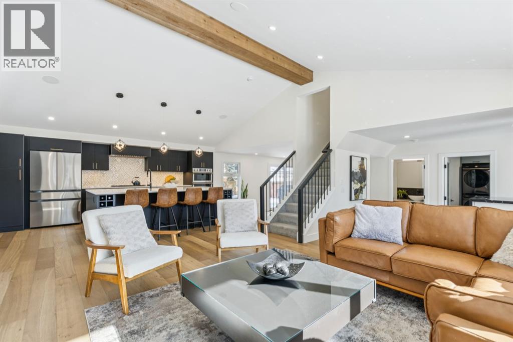 Single Family House for Sale in  Silvergrove Drive NW Silver Springs Calgary 