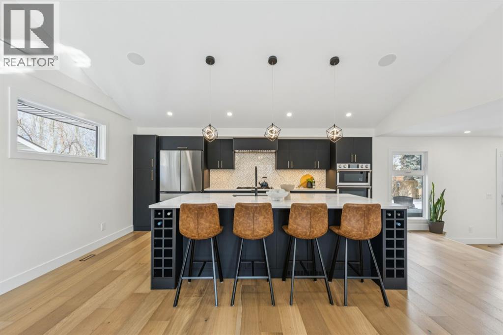 Single Family House for Sale in  Silvergrove Drive NW Silver Springs Calgary 