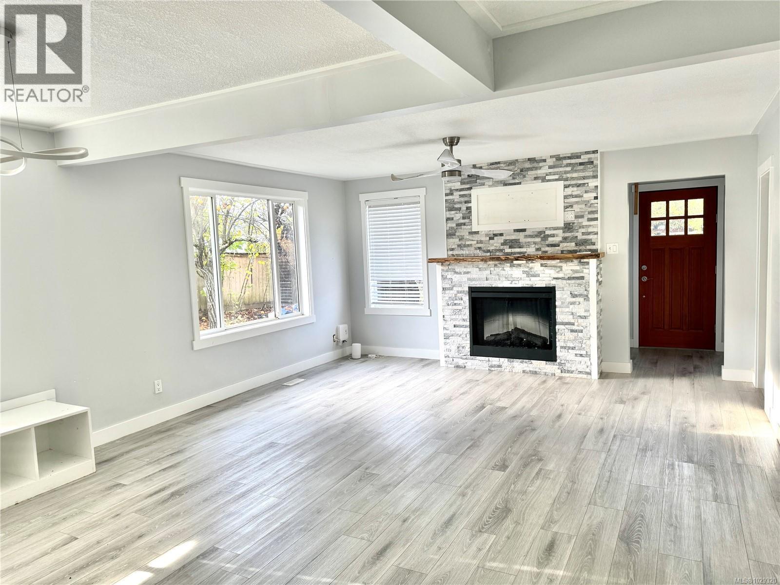 4021 8th Ave - 3