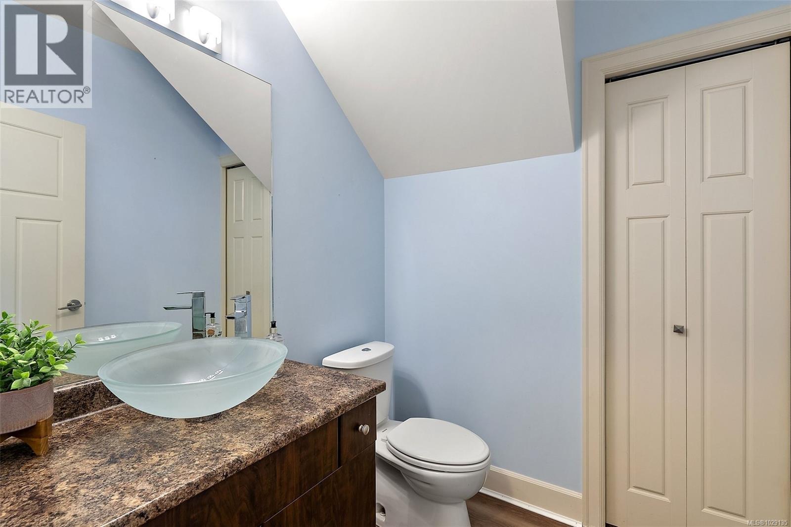 #122 2253 TOWNSEND RD - 20