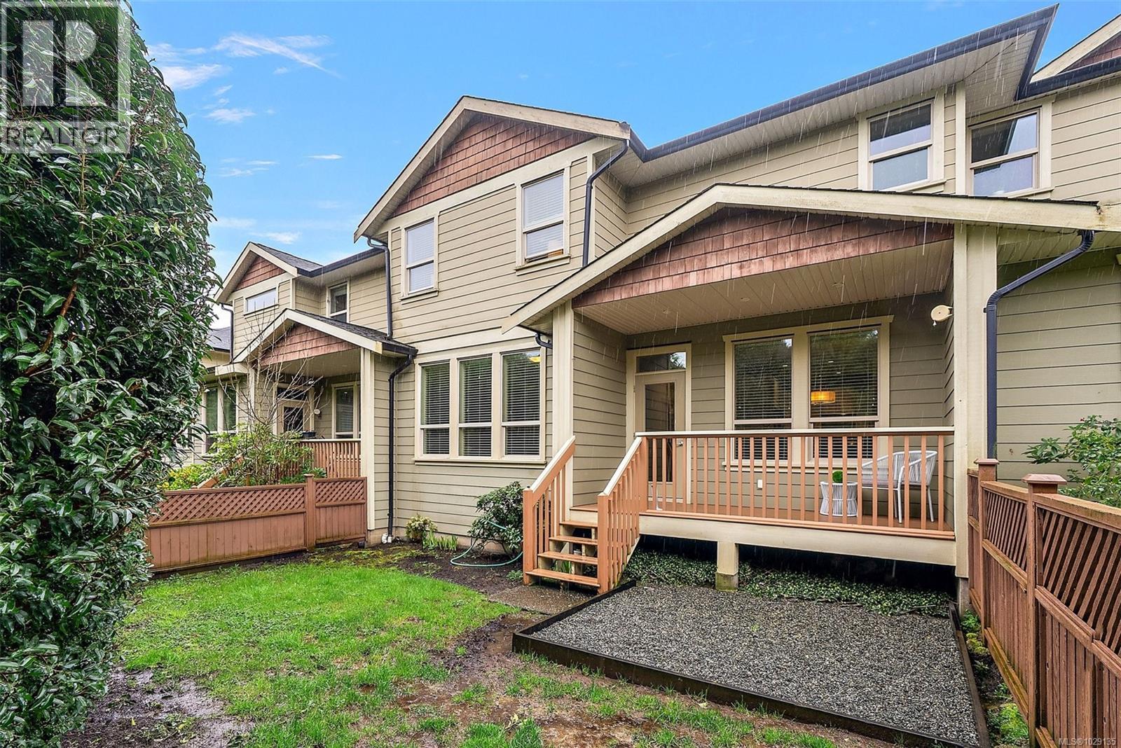 #122 2253 TOWNSEND RD - 23