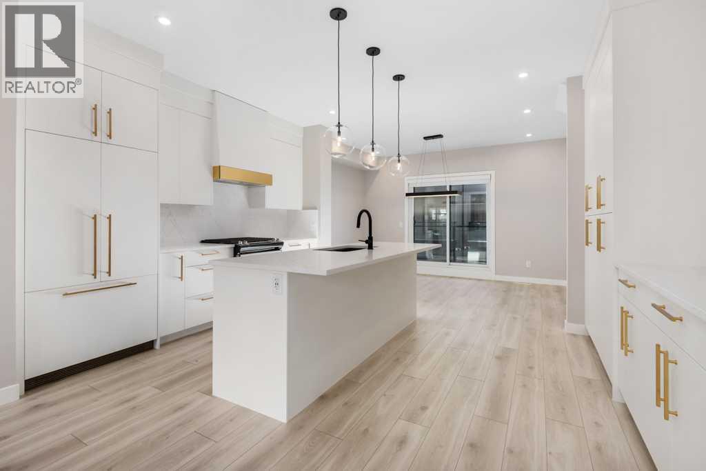 208, 8155 8 Avenue SW, Calgary, Alberta