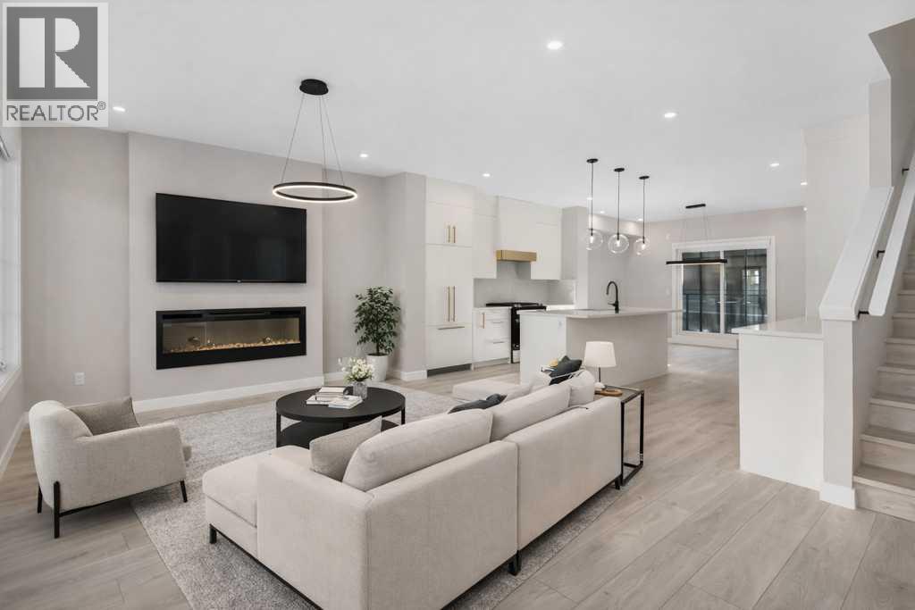 Single Family House for Sale in    Avenue SW West Springs Calgary 