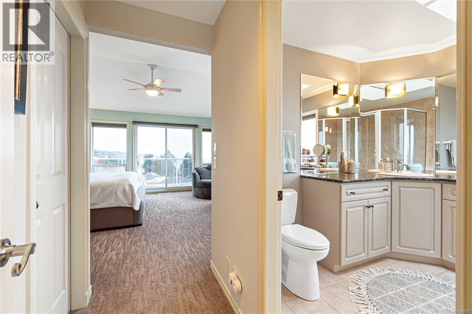 198 HERITAGE DR - 19