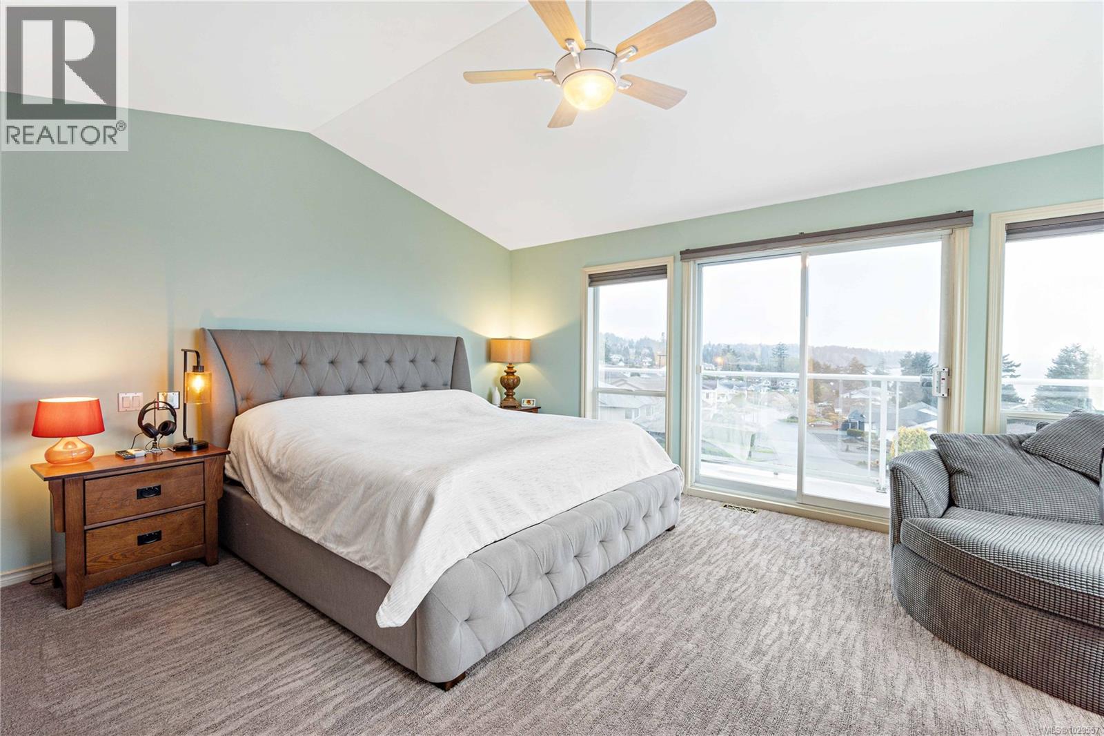 198 HERITAGE DR - 21