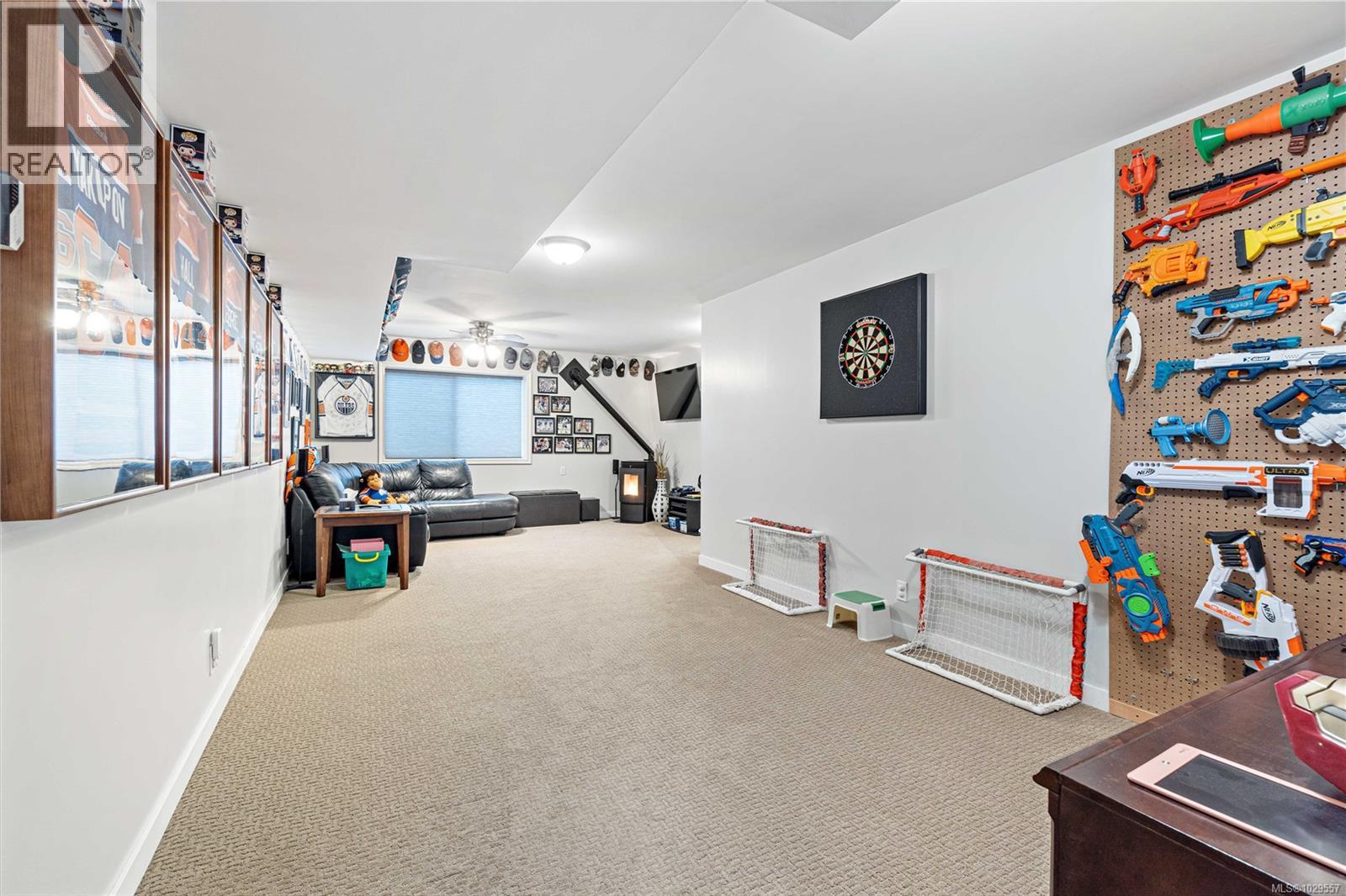 198 HERITAGE DR - 27