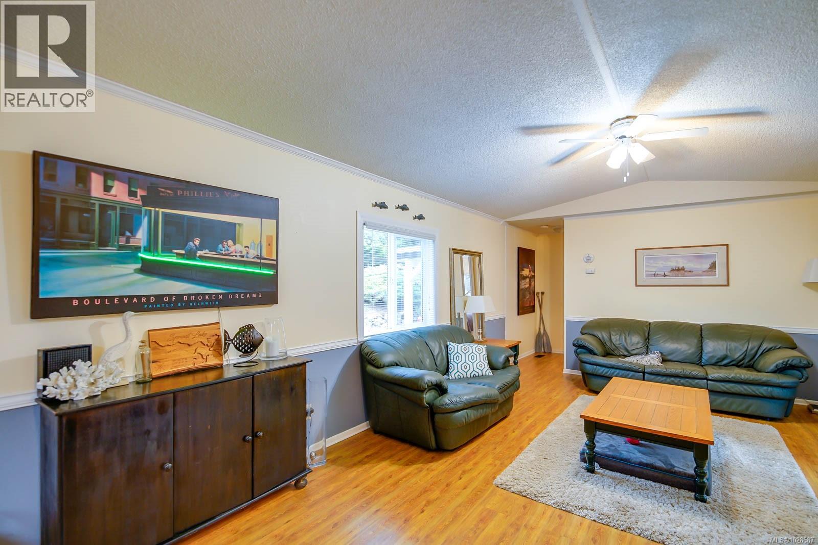 #77 10325 Lakeshore Rd - 10