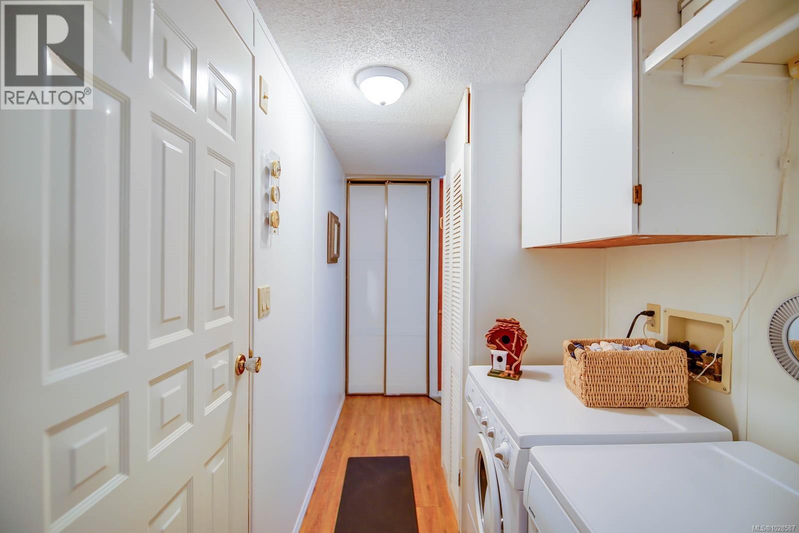 #77 10325 LAKESHORE RD - 30