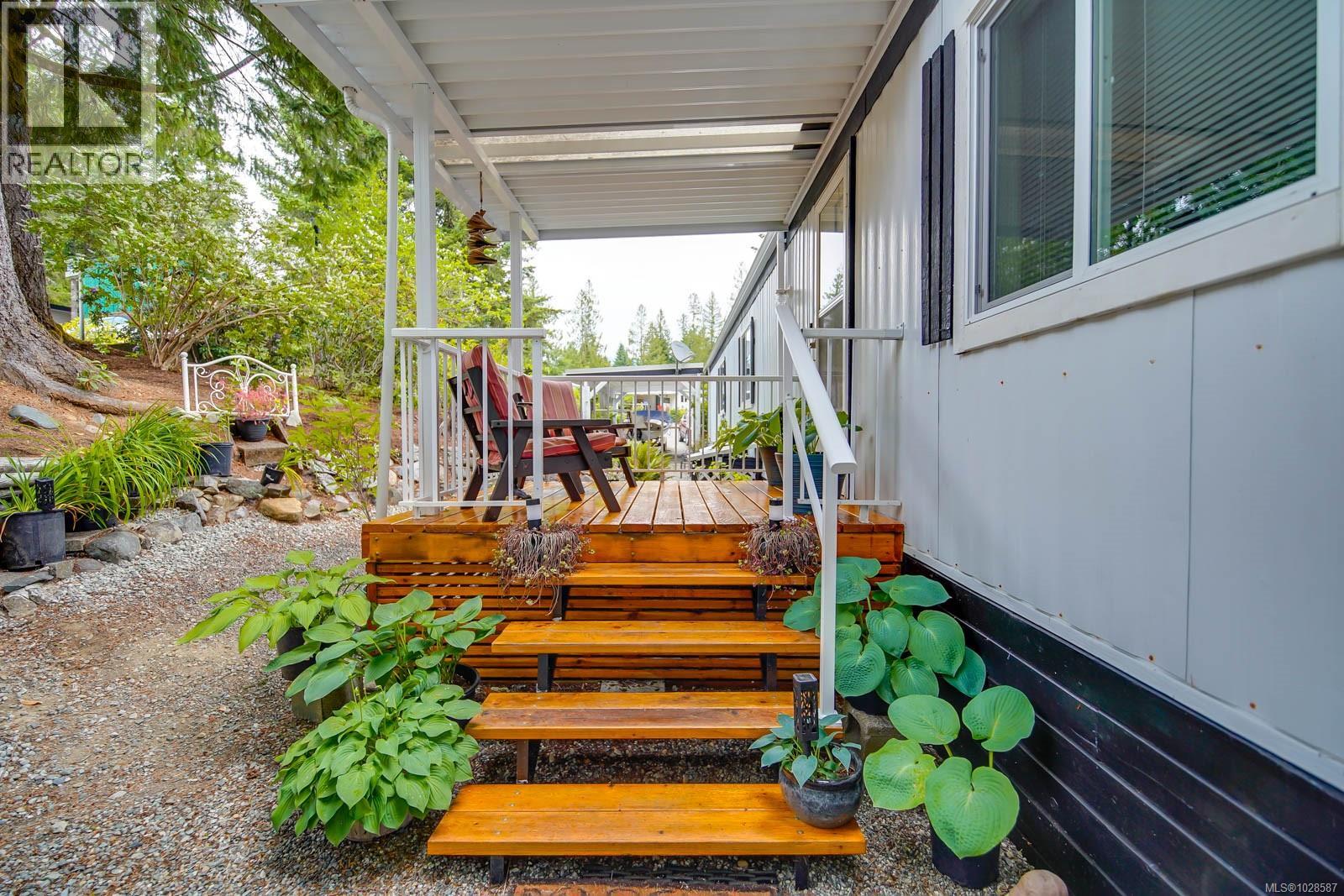 #77 10325 LAKESHORE RD - 55