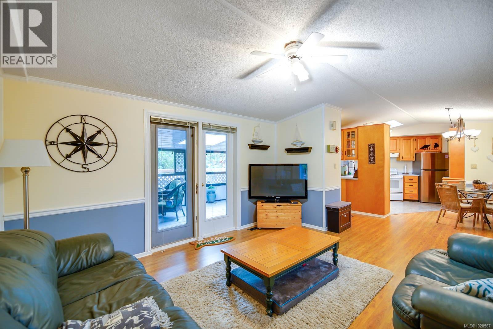 #77 10325 LAKESHORE RD - 9